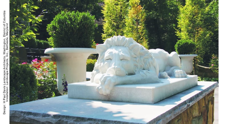 Recumbent Lion With Marlia 40
